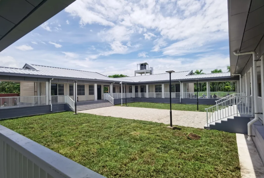 中国建筑承建的中国援洪都拉斯农业学校项目竣工 1.png 中国建筑承建的中国援洪都拉斯农业学校项目竣工 1.png